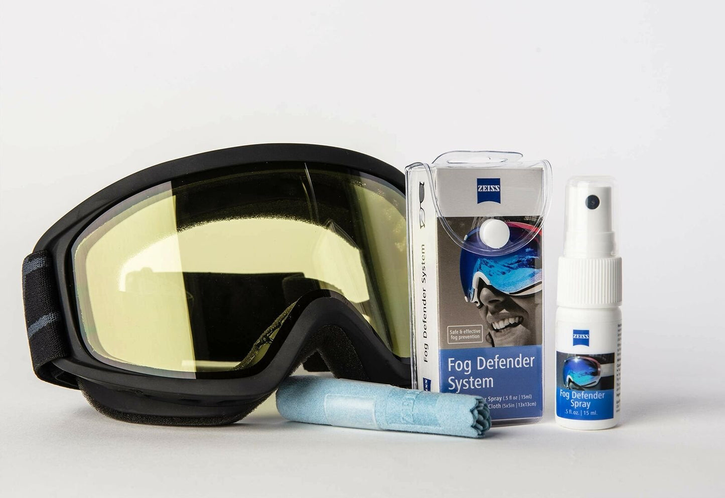 Zeiss Eyeglass Cleaner Anti-Fog Defender Kit - 1 Spray Cleaner and 1 Cloth