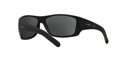 ARNETTE Men's AN4215 Heist 2.0 Rectangular Sunglasses, Fuzzy Black/Grey, 66 mm